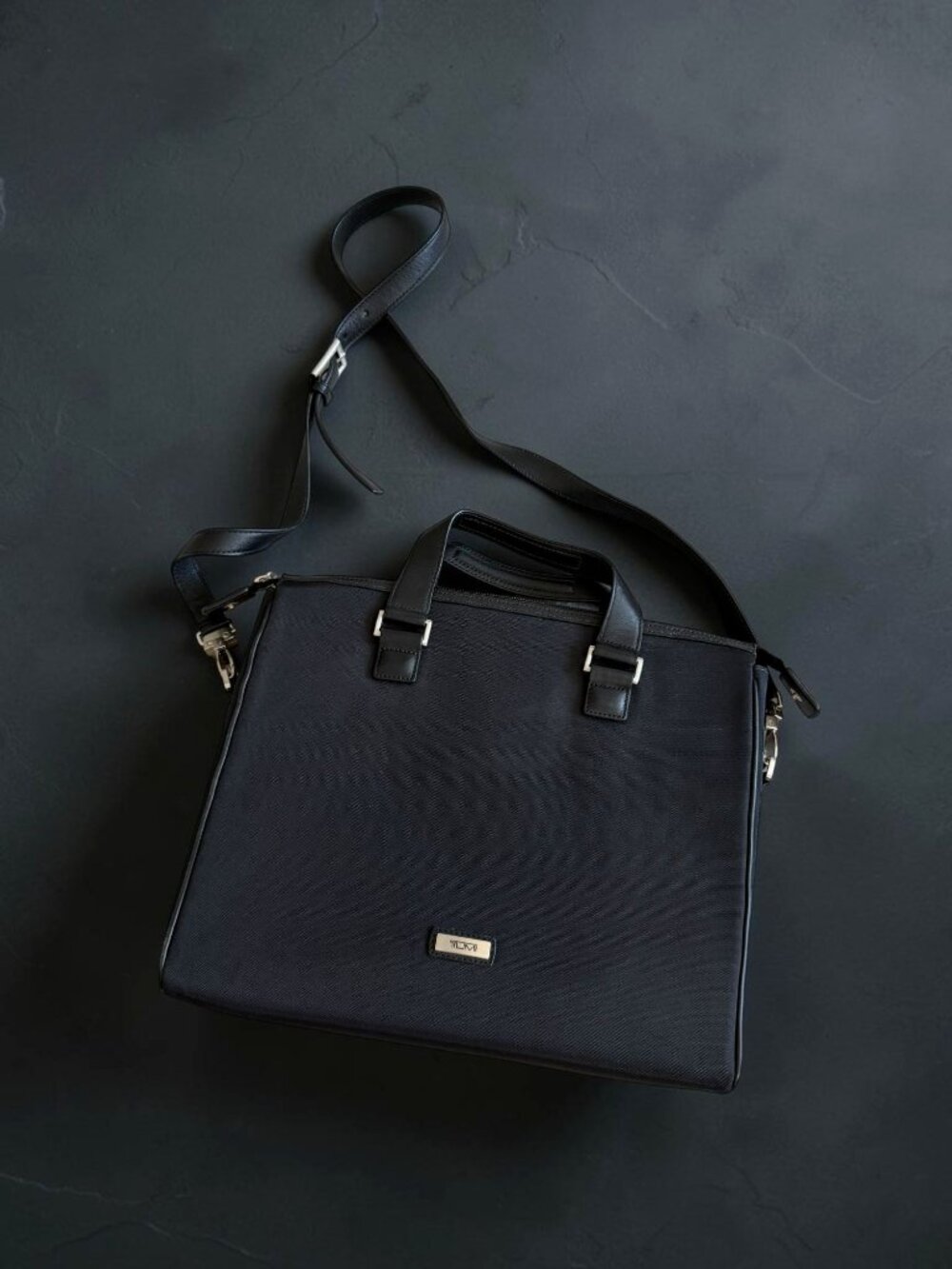 TUMI Black Laptop Computer Crossbody Travel Bag